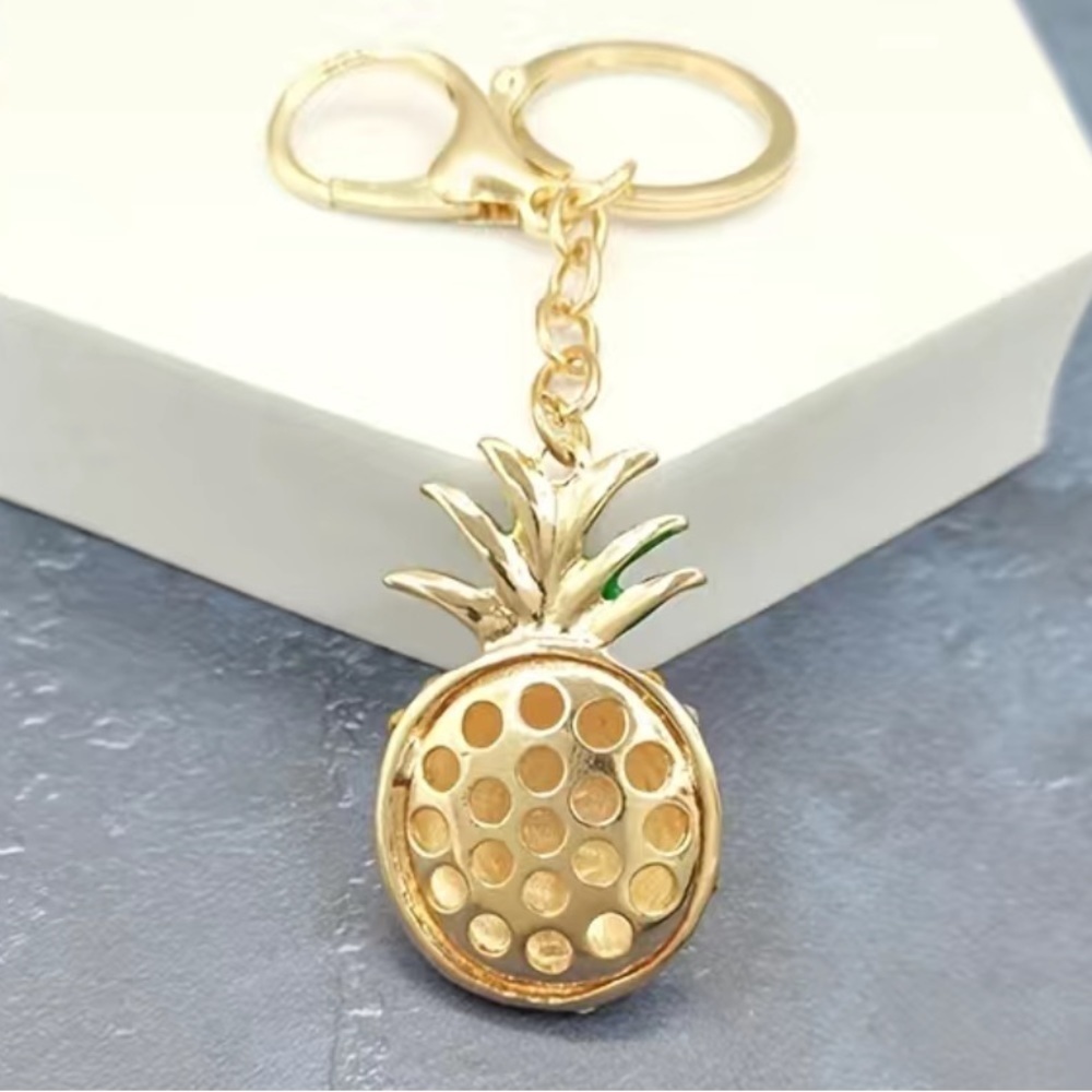 Rhinestone Pineapple Keychain Key Ring Pendant Bag Charm - Picture 4 of 10